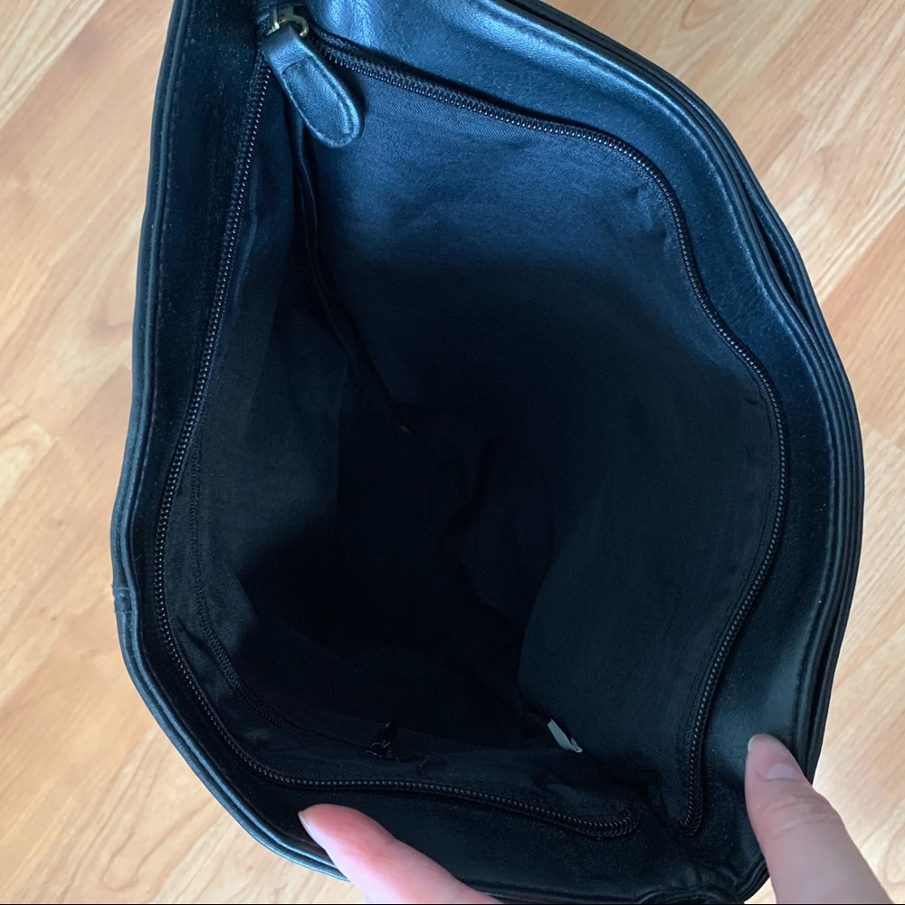 EUC Vintage Black Hobo Shoulder Bag - Picture 7 of 12